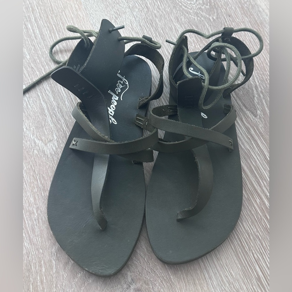 Free‎ People Vacation Day Wrap Sandals|Leather|Green Olive|NWOT|Sz36/6